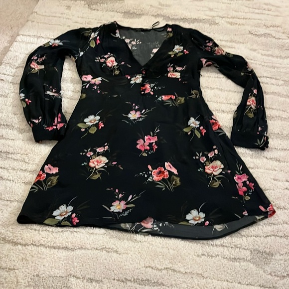 💝🌸💜 GORGEOUS ZARA FLORAL DRESS - Picture 2 of 6